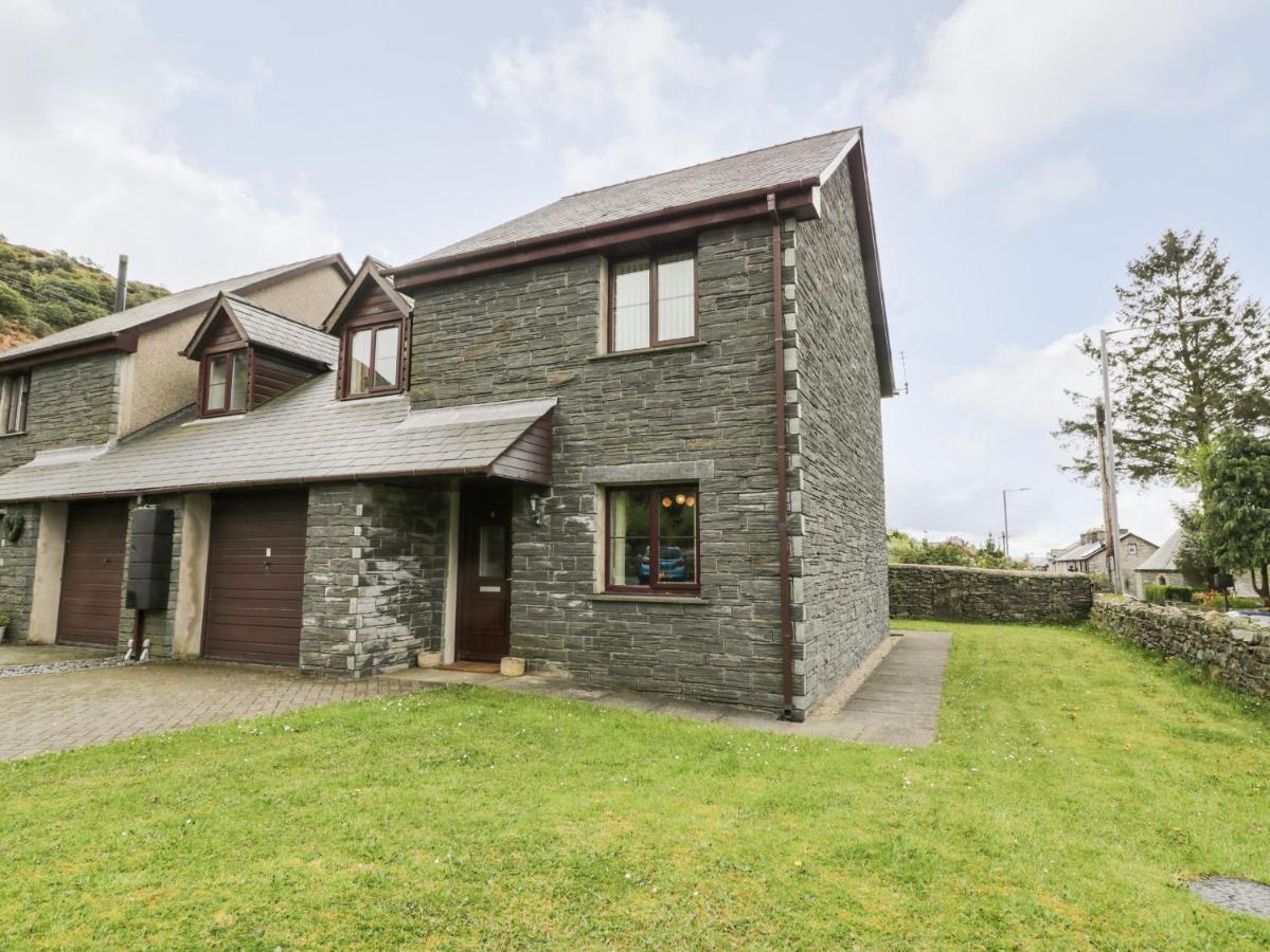 6 Stad Yr Ysgol Blaenau Ffestiniog Exteriér fotografie